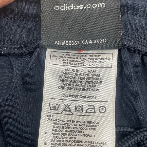 Adidas Blue and Champion Gray Athletic Shorts Men’s Size: Medium - Picture 9 of 14